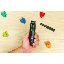 „Wahl Color Trim Advanced Black 8“ ličio jonų (ličio jonų) akumuliatorius „Wahl Color Trim Advanced Black 8“ ličio jonų (ličio jonų) akumuliatorius
