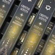 Aromaterapijos Smilkalai - Crystal Scents Vanilės Aromatas Su Tigro Akmens Kristalais 10 Lazdelių Aromaterapijos Smilkalai - Crystal Scents Vanilės Aromatas Su Tigro Akmens Kristalais 10 Lazdelių