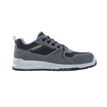 Protective shoes for men...