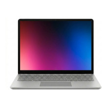 „Microsoft Surface Laptop8“...