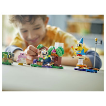 LEGO Super Mario Adventures with Interactive Luigi