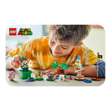 LEGO Super Mario Adventures with Interactive Luigi
