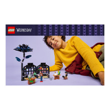 LEGO Black Dahlia Flower LEGO Black Dahlia Flower