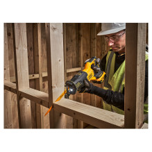 DeWALT DCS382N-XJ stūmoklinis pjūklas