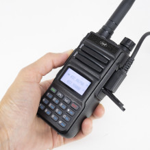 Nešiojama VHF / UHF radijo stotis PNI P15UV dviejų dažnių juosta, 144–146 MHz / 430–440 MHz, 999 kanalai, su 1500 mAh ba Nešiojama VHF / UHF radijo stotis PNI P15UV dviejų dažnių juosta, 144–146 MHz / 430–440 MHz, 999 kanalai, su 1500 mAh ba