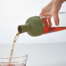HARIO Cold Brew Tea 750ml Filter Bottle Olive green HARIO Cold Brew Tea 750ml Filter Bottle Olive green