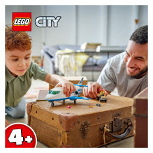 LEGO City keleivinis lėktuvas