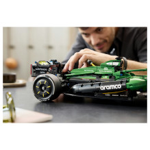LEGO Technic 42240 LEGO Technic 42240