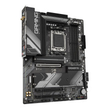 „GIGABYTE B650 GAMING X AX V2“ pagrindinė plokštė – AMD Ryzen 9000 serijos procesoriai, 8+2+2 fazių VRM, iki 8000MHz DDR