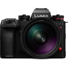 Panasonic Lumix S1R II + LUMIX S 24-60mm F2.8 (DC-S1RM2AK9) (DC-S1RM2) (S-E2460)