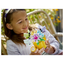 LEGO Creator Flowers in Watering Can LEGO Creator Flowers in Watering Can