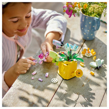 LEGO Creator Flowers in Watering Can LEGO Creator Flowers in Watering Can