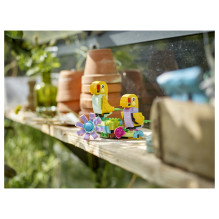 LEGO Creator Flowers in Watering Can LEGO Creator Flowers in Watering Can