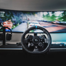 Logitech G923 Racing Wheel and Pedals for Xbox One and PC - N / A - N / A - EMEA