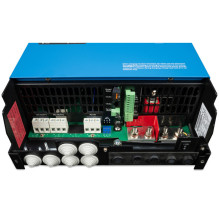 „MultiPlus-II“ 24 V 5000 120–50