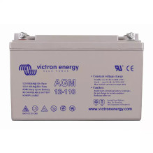 380 W valties saulės baterijų rinkinys su MPPT valdikliu. 110 Ah akumuliatorius. 230 V / 500 W įtampos keitiklis.