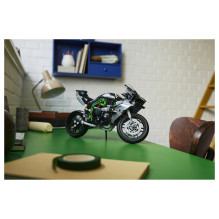 LEGO Technic Kawasaki Ninja H2R Motorcycle
