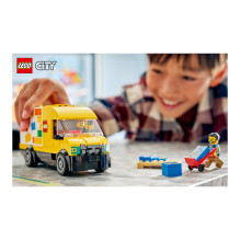 LEGO City The Van 60500 LEGO City The Van 60500