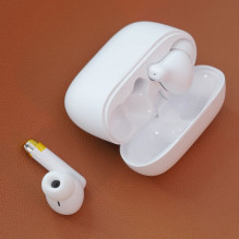 Wireless earphones Hoco TWS EQ2 white Wireless earphones Hoco TWS EQ2 white