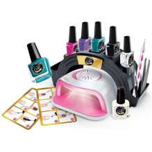 Clementoni Set - Crazy Chic Nail Salon Clementoni Set - Crazy Chic Nail Salon