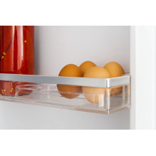 Amica BK3055.6 NFM(E) Total No Frost built-in fridge, white, 244 l Amica BK3055.6 NFM(E) Total No Frost built-in fridge, white, 244 l