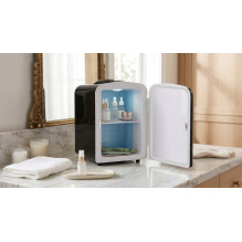 Šaldytuvas - ELLE Home ESDAF101BKEU 4L Mini Šaldytuvas, 12V AC, Juodas Šaldytuvas - ELLE Home ESDAF101BKEU 4L Mini Šaldytuvas, 12V AC, Juodas