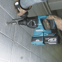 Makita DHR242Z