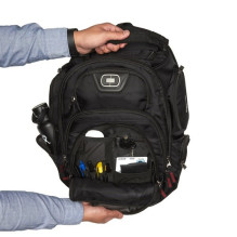 OGIO BACKPACK GAMBIT BLACK P / N: 111072_03 OGIO BACKPACK GAMBIT BLACK P / N: 111072_03