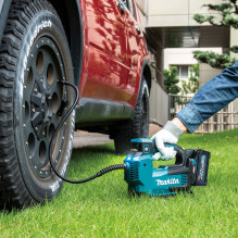Makita Akku-Kompressor MP001GZ XGT, 40Volt (blau / Black, ohne Akku und Ladegerät) Makita Akku-Kompressor MP001GZ XGT, 40Volt (blau / Black, ohne Akku und Ladegerät)