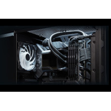 Kingston Technology FURY Beast 32GB 5200MT / s DDR5 CL40 DIMM juodas