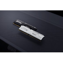 Kingston Technology FURY Beast 32GB 5200MT / s DDR5 CL40 DIMM juodas