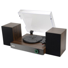AKAI ATT-200SP - stereo turntable with external speakers AKAI ATT-200SP - stereo turntable with external speakers
