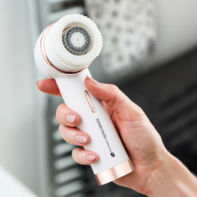Rio FAPC-EU / 1.3 Pure Cleanse Deep Claening &amp; Exfolating Facial Brush