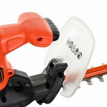 „Black Decker“ BEHT201-QS elektrinės gyvatvorių žirklės, dvigubi peiliai, 420 W „Black Decker“ BEHT201-QS elektrinės gyvatvorių žirklės, dvigubi peiliai, 420 W