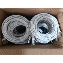 Equip Patchkabel Cat6 30x S / FTP 2xRJ45 5.00m weiß LSZH