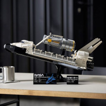 LEGO Piktogramų kūrėjas Expert Wahadłowiec Discovery NASA (10283) LEGO Piktogramų kūrėjas Expert Wahadłowiec Discovery NASA (10283)