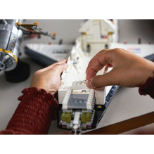 LEGO Piktogramų kūrėjas Expert Wahadłowiec Discovery NASA (10283) LEGO Piktogramų kūrėjas Expert Wahadłowiec Discovery NASA (10283)