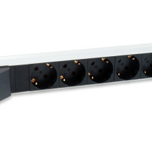 Equip 19" Steckodesenleiste 6xSchuko+2P LS- St.90° si. Alu. Equip 19" Steckodesenleiste 6xSchuko+2P LS- St.90° si. Alu.