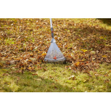 Gardena cs reguliuojamas šepetys 30 - 50 cm pločio Gardena cs reguliuojamas šepetys 30 - 50 cm pločio