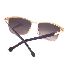 SUNGLASSES CAROLINA HERRERA WOMAN SHE069560SL3 (Lens / Bridge / Temple) 56 / 15 / 135 mm)