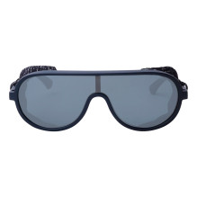 Akiniai nuo saulės EMPORIO ARMANI MAN EA4166Z58726G (Lęšis / tiltelis / auselė) 141 / 00 / 145 mm Akiniai nuo saulės EMPORIO ARMANI MAN EA4166Z58726G (Lęšis / tiltelis / auselė) 141 / 00 / 145 mm