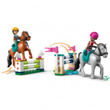 LEGO 42688 Horse Stable and Riding Academy