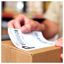 Dymo LW shipping labels extra large 104 x 159 mm white 220 pcs. Dymo LW shipping labels extra large 104 x 159 mm white 220 pcs.