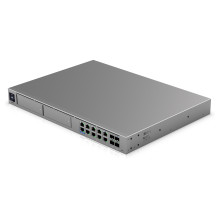 Ubiquiti „UniFi“ svajonių mašina Beast UDM-Beast