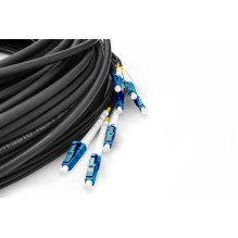DIGITUS LWL Patchkabel LC- UPC 100m Vorkonfektioniert OS2 8 DIGITUS LWL Patchkabel LC- UPC 100m Vorkonfektioniert OS2 8