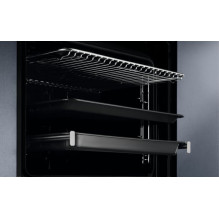 „Electrolux EOF6P76BX“ „Electrolux EOF6P76BX“