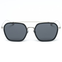 SUNGLASSES BELSTAFF MAN MERRIKIIGRIS (Lens / Bridge / Temple) 52 / 17 / 140 mm) SUNGLASSES BELSTAFF MAN MERRIKIIGRIS (Lens / Bridge / Temple) 52 / 17 / 140 mm)