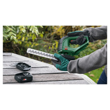Bosch AdvancedShear 18V-10 cordless grass shear Bosch AdvancedShear 18V-10 cordless grass shear