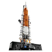 LEGO Technic NASA Artemis Space Launch System Rocket 42221