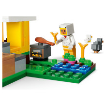 LEGO Minecraft Chicken Farm 21585